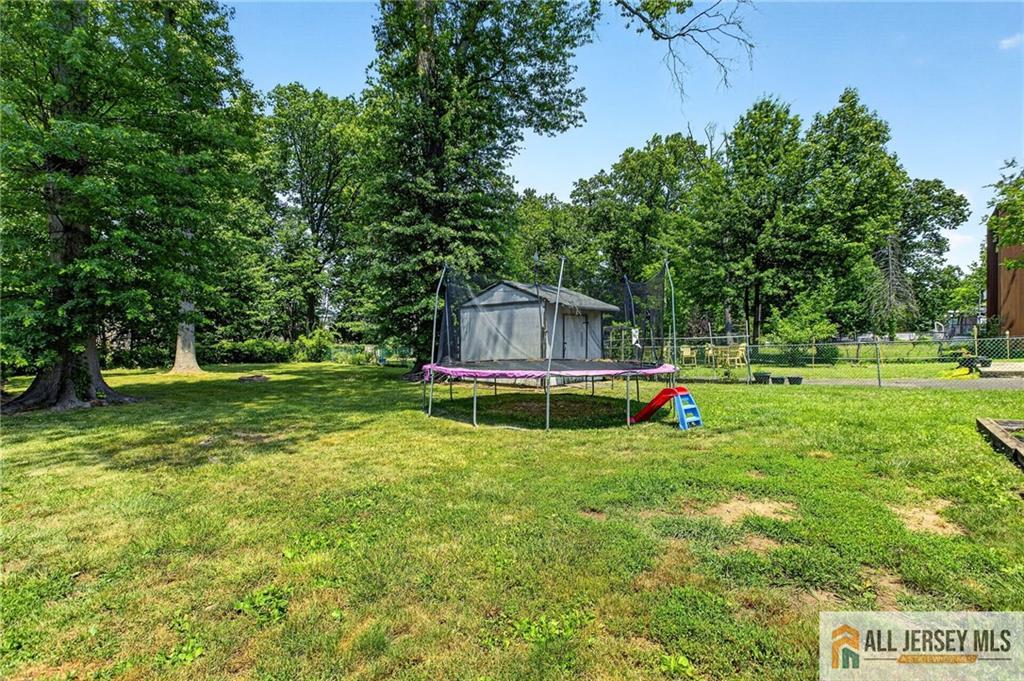 93 Gaywood Avenue Colonia NJ 07067