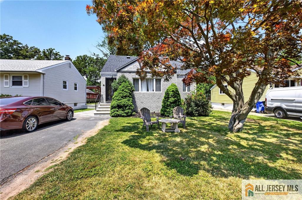 93 Gaywood Avenue Colonia NJ 07067