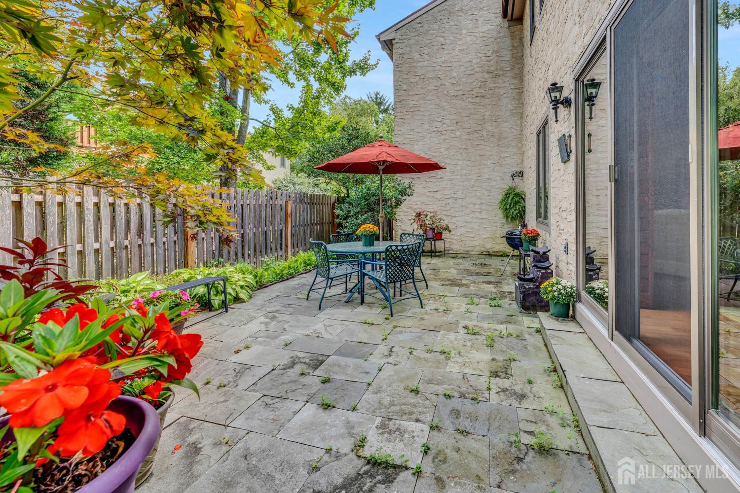 18 Marilyn Court Lawrence NJ 08648