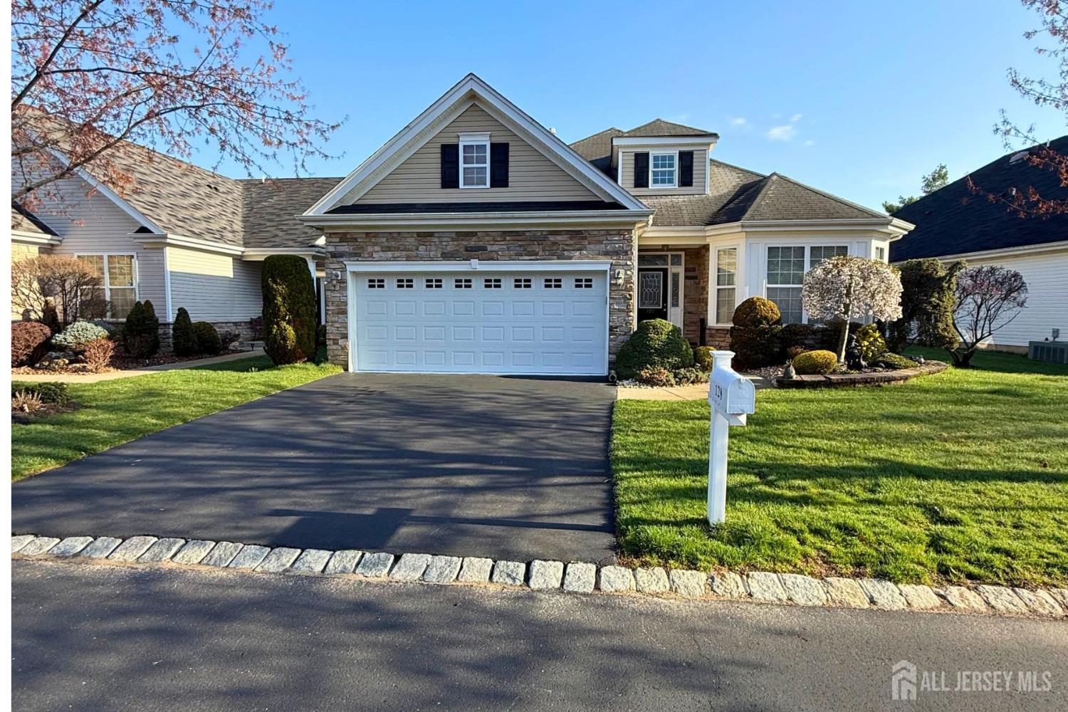 120 Crescent Way Monroe NJ 08831