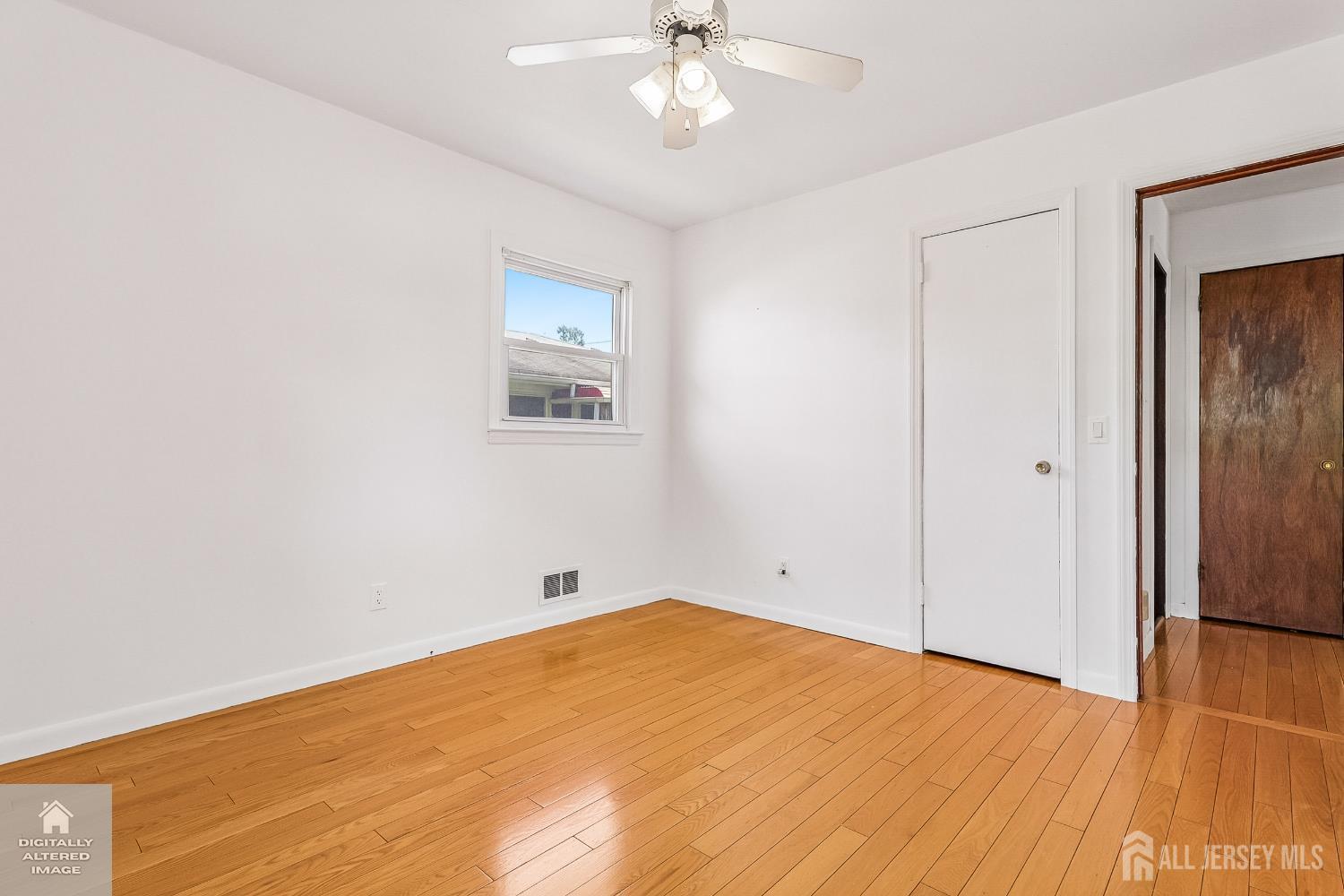 124 Sonora Avenue Iselin NJ 08830