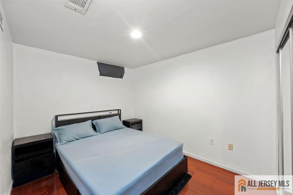 716 Carlock Avenue Perth Amboy NJ 08861