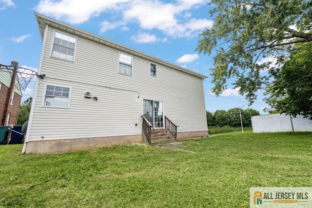 716 Carlock Avenue Perth Amboy NJ 08861