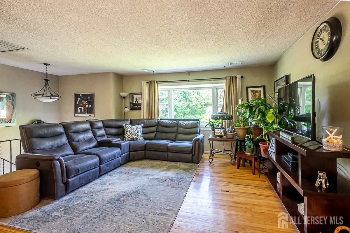 93 Hillsdale Avenue East Brunswick NJ 08816