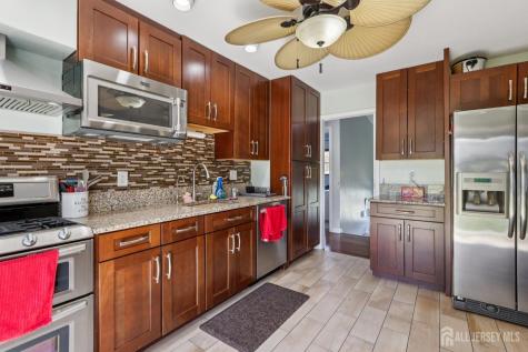 37 Merker Drive Edison NJ 08837