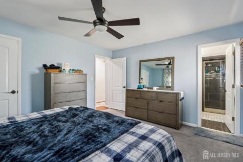 37 Merker Drive Edison NJ 08837