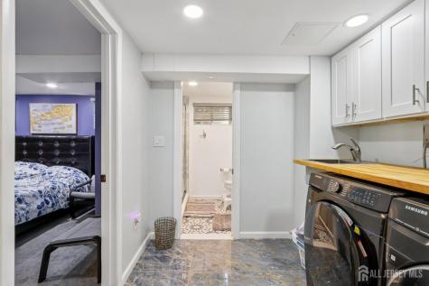 37 Merker Drive Edison NJ 08837