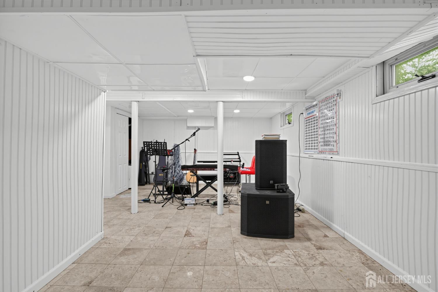 193 Mcfarlane Road Colonia NJ 07067