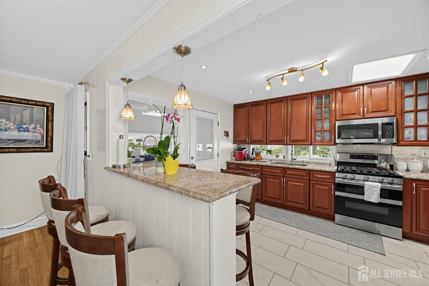 193 Mcfarlane Road Colonia NJ 07067