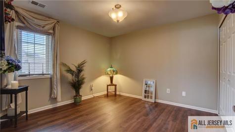 3 Chadwick Lane Monroe NJ 08831