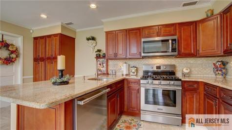 3 Chadwick Lane Monroe NJ 08831