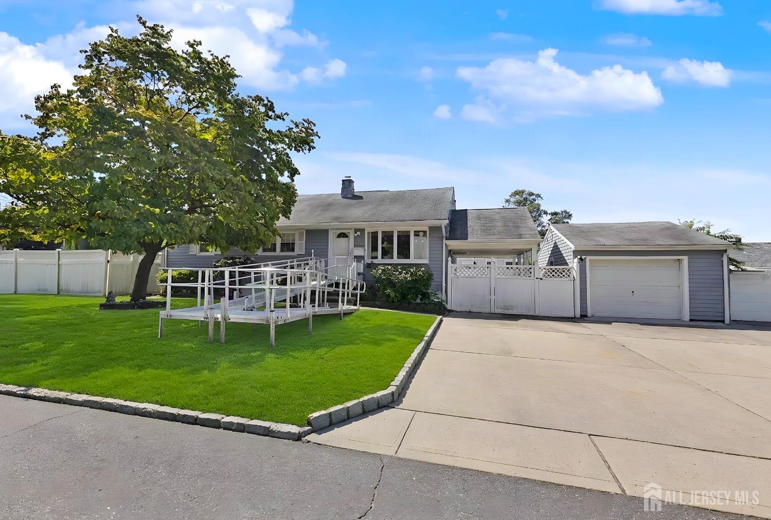 29 Joyce Place Sayreville NJ 08859
