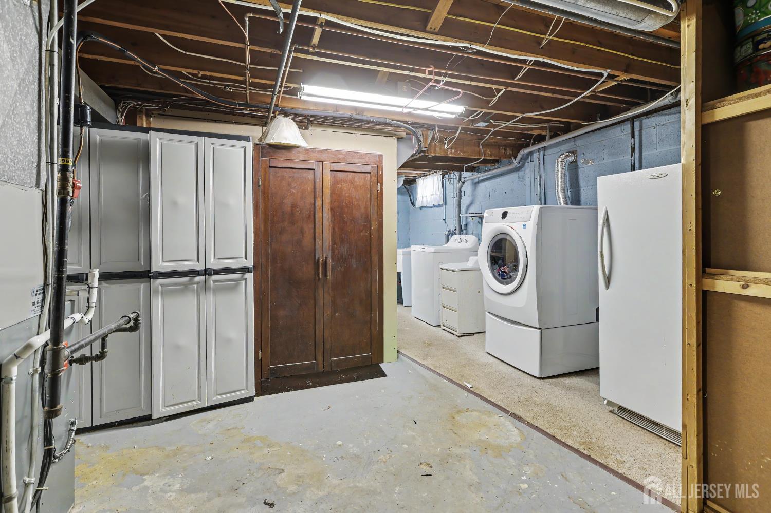 29 Joyce Place Sayreville NJ 08859