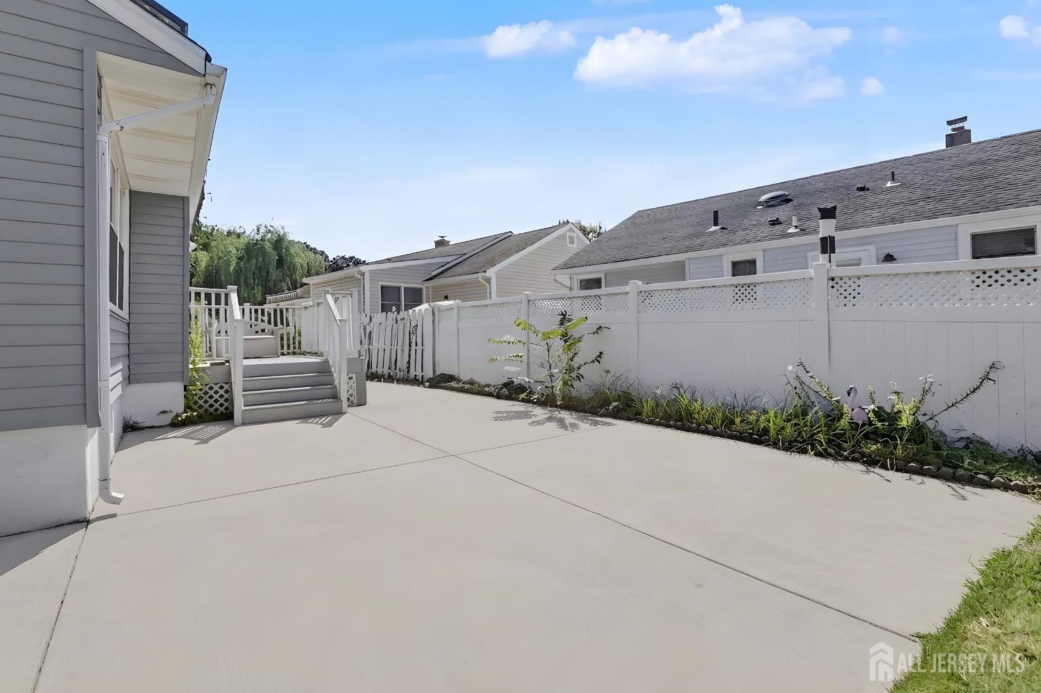 29 Joyce Place Sayreville NJ 08859