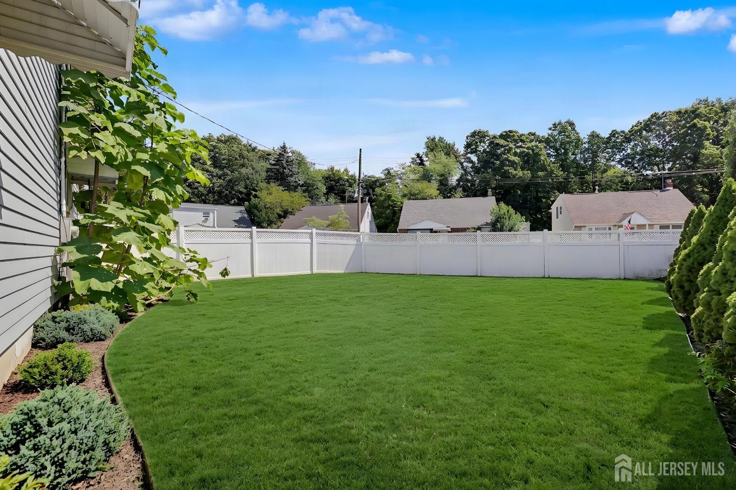 29 Joyce Place Sayreville NJ 08859