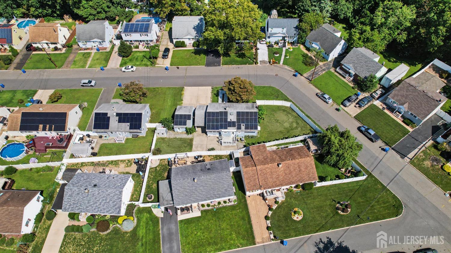 29 Joyce Place Sayreville NJ 08859