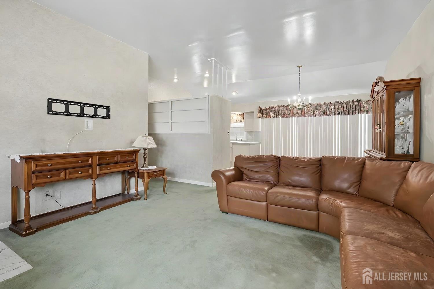 29 Joyce Place Sayreville NJ 08859