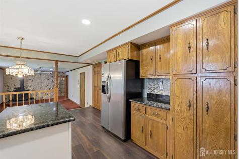 7 Oakland Road Old Bridge NJ 08857