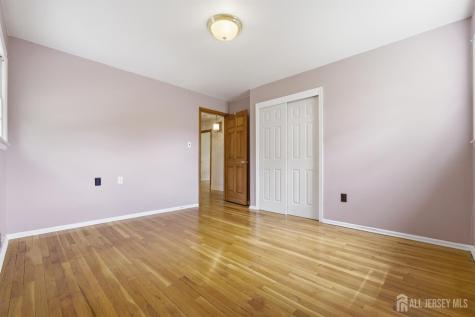7 Oakland Road Old Bridge NJ 08857