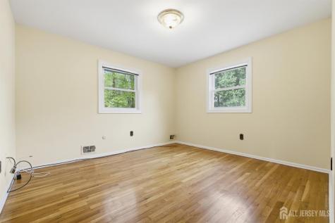 7 Oakland Road Old Bridge NJ 08857
