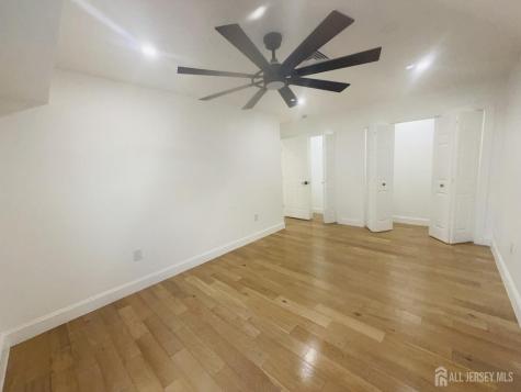19 Lisa Court Colonia NJ 07067