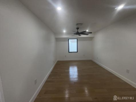 19 Lisa Court Colonia NJ 07067