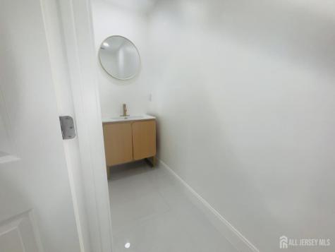 19 Lisa Court Colonia NJ 07067