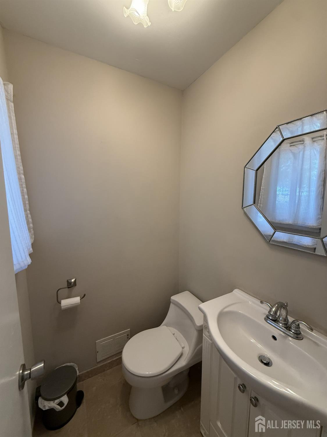 918 Merritt Drive Hillsborough NJ 08844
