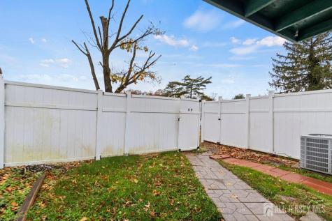 49 Fairmount Drive Willingboro NJ 08046