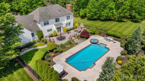 11 Windmill Court Plainsboro NJ 08536