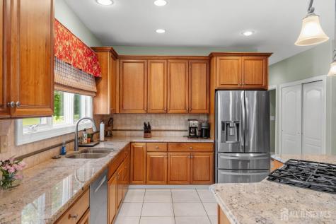 11 Windmill Court Plainsboro NJ 08536