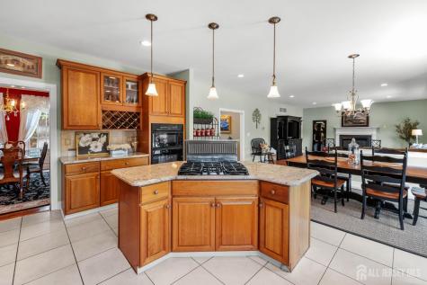 11 Windmill Court Plainsboro NJ 08536