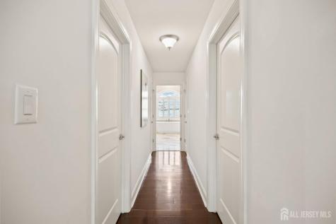 9 Gatarz Court East Brunswick NJ 08816