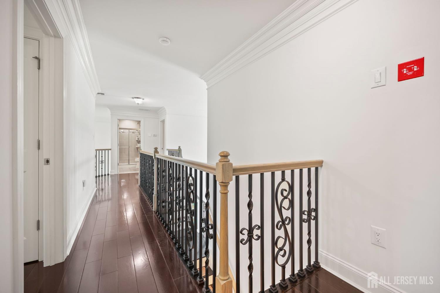 9 Gatarz Court East Brunswick NJ 08816