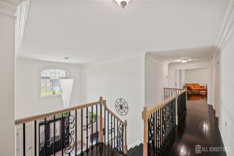 9 Gatarz Court East Brunswick NJ 08816