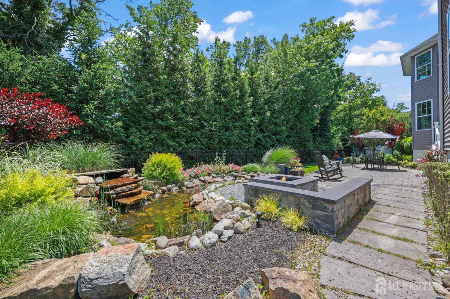 9 Gatarz Court East Brunswick NJ 08816