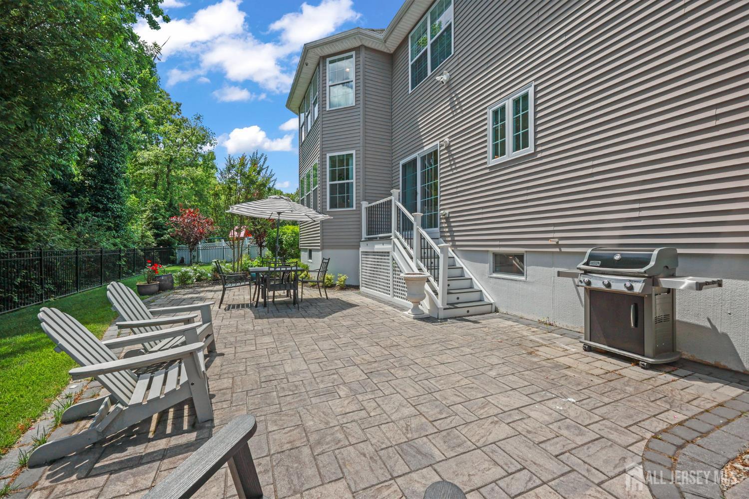 9 Gatarz Court East Brunswick NJ 08816