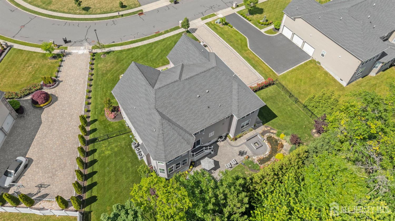 9 Gatarz Court East Brunswick NJ 08816