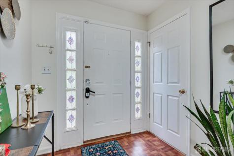 216 Amethyst Way Franklin NJ 08823