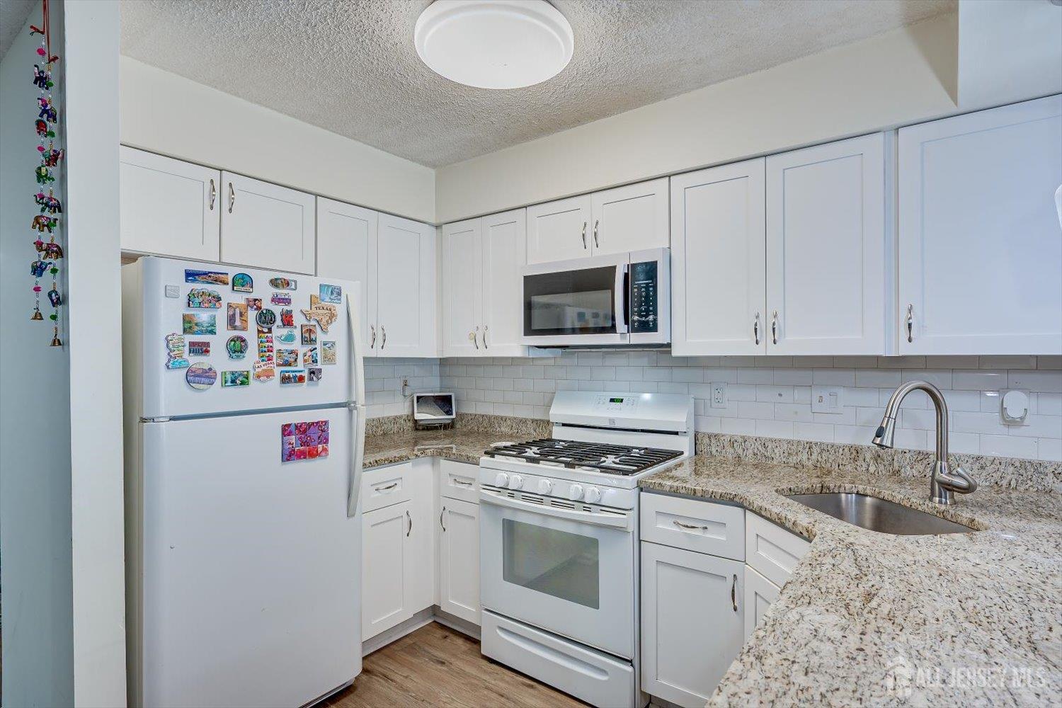 216 Amethyst Way Franklin NJ 08823