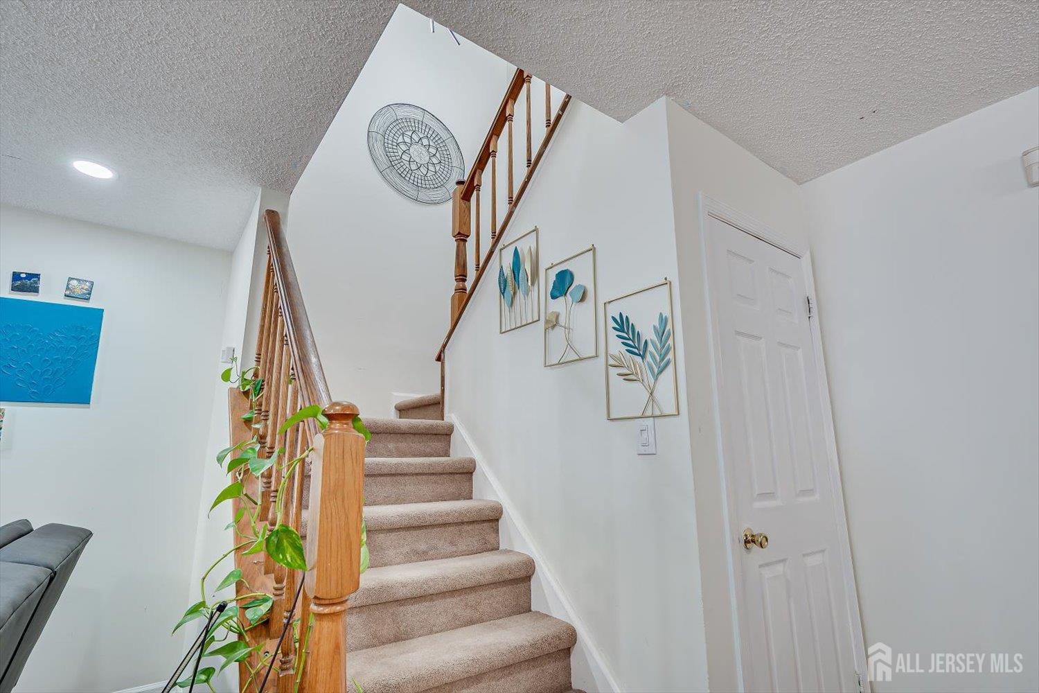 216 Amethyst Way Franklin NJ 08823