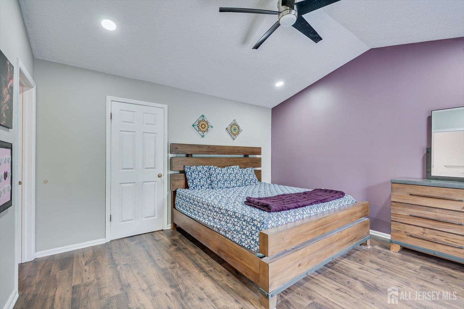 216 Amethyst Way Franklin NJ 08823