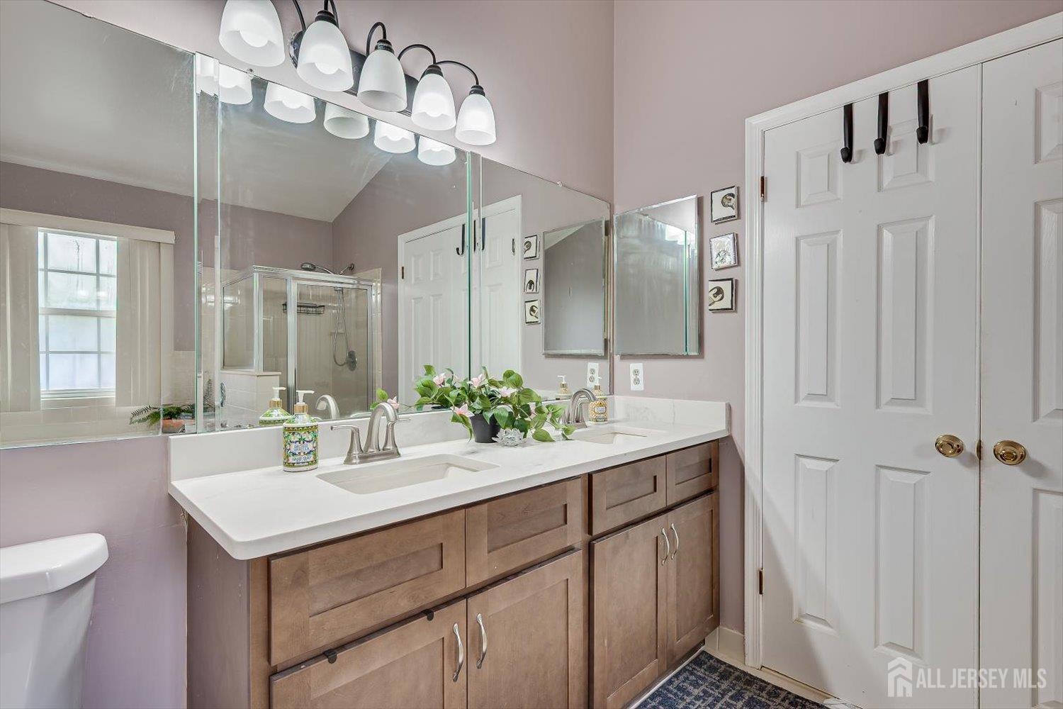 216 Amethyst Way Franklin NJ 08823
