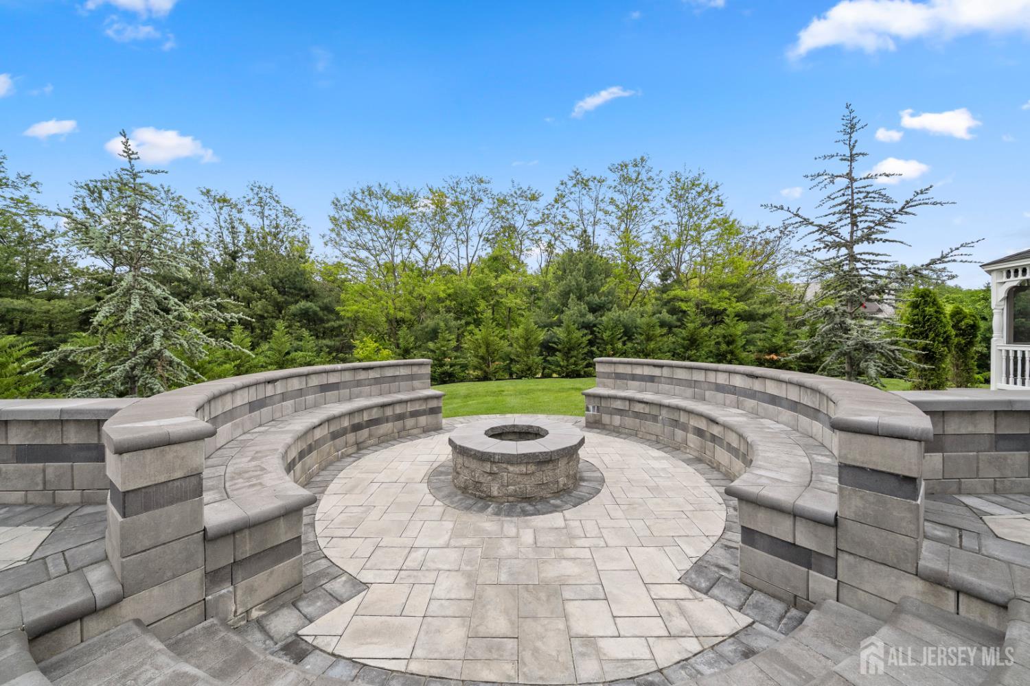 6 Christinalynn Drive Monroe NJ 08831