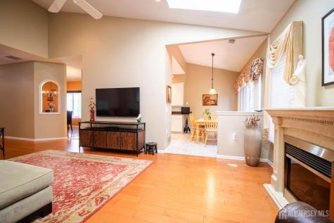 9 Brighton Court Monroe NJ 08831