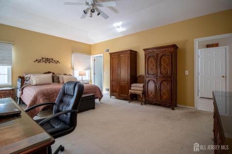9 Brighton Court Monroe NJ 08831