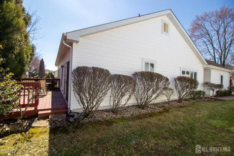9 Brighton Court Monroe NJ 08831