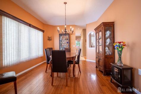 9 Brighton Court Monroe NJ 08831