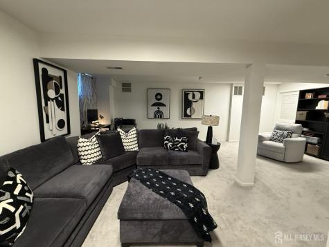 73 Heather Court South Brunswick NJ 08852