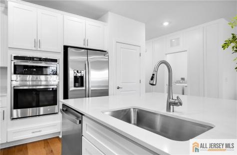 4 Prado Road Monroe NJ 08831